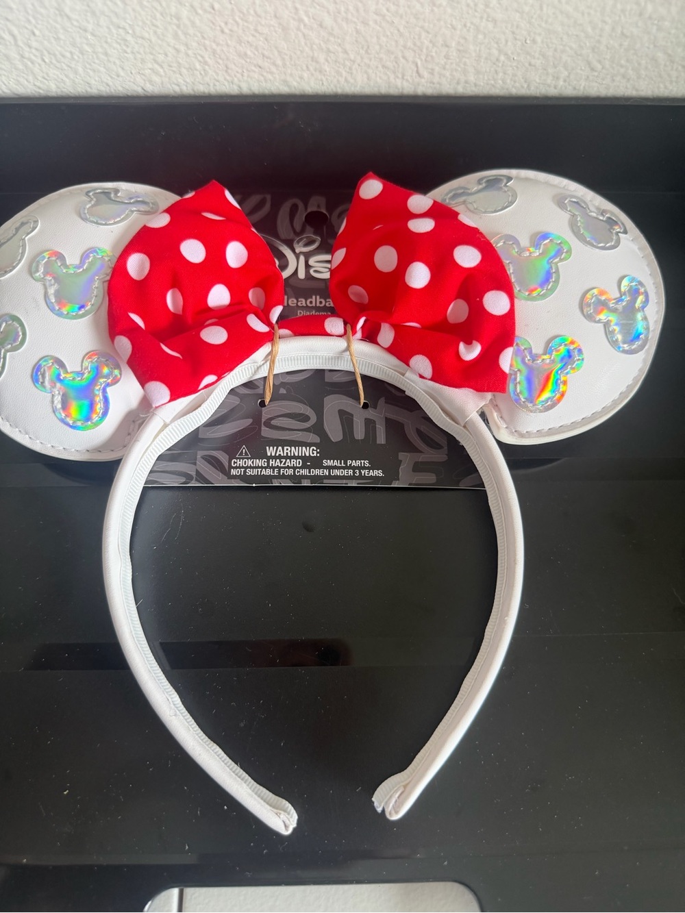 Disney White Minnie Ears Headband with Red Polka Dot Bow - Sealed - Picture 1 of 1